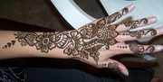 Henna (mehndi) designs & tattoo artist (louisville)