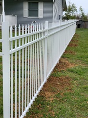 Great Commercial & Residential Fencing Services In Louisville